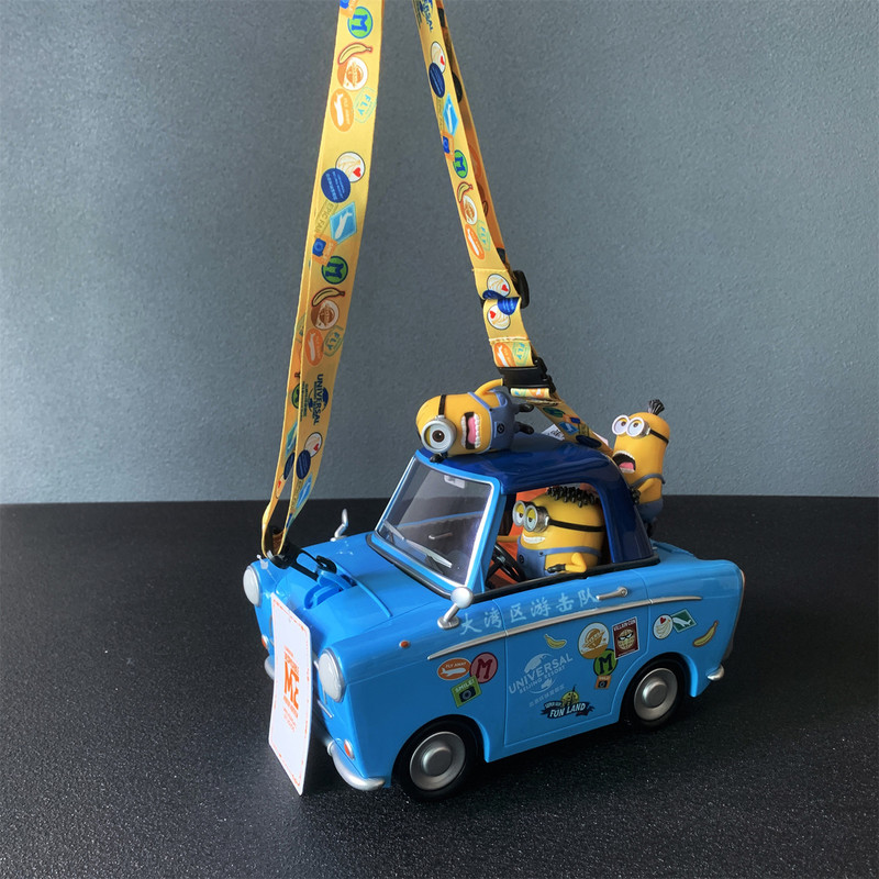 Home Cinema Tv - Universal Studios Car Shaped Popcorn Bucket